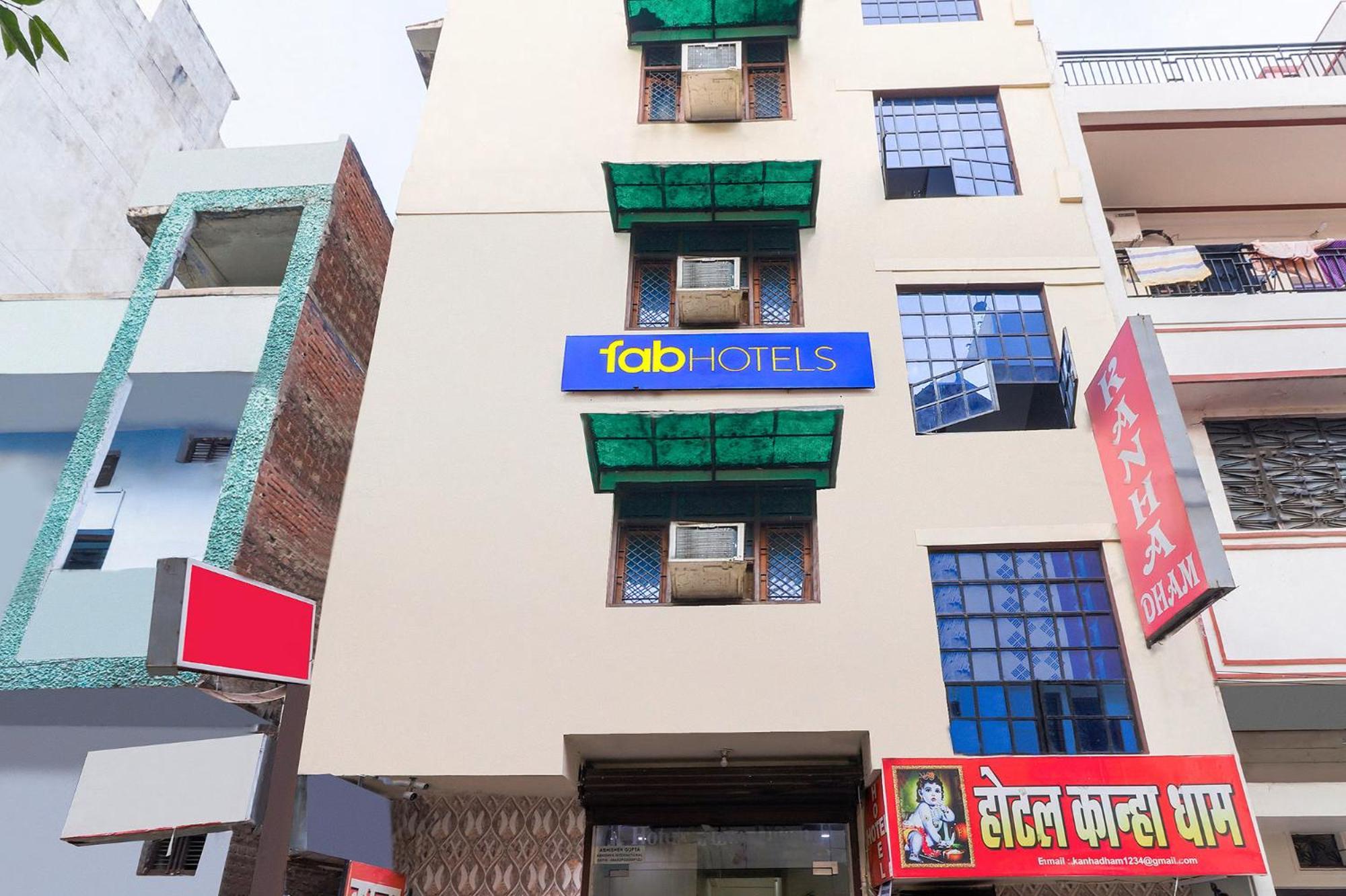 OYO 69930 Hotel Kanha Dham Kanpur Bagian luar foto